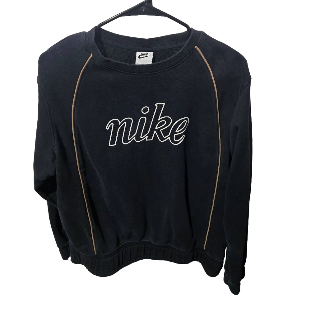 Nike Women's Retro Black Crew Neck Sweater, Size Large